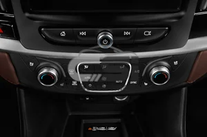 2021 Chevrolet Traverse High Country 5 Door SUV Climate control