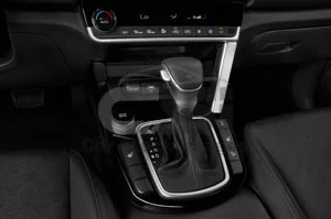 2021 KIA Seltos SX 5 Door SUV Gear shift